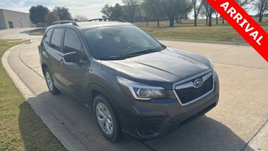 2020 subaru forester base