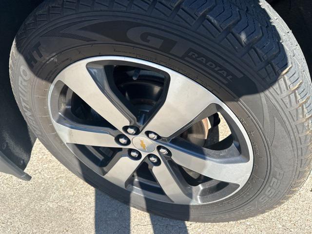 2020 chevrolet traverse lt leather
