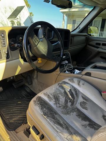 2003 chevrolet suburban 1500 lt