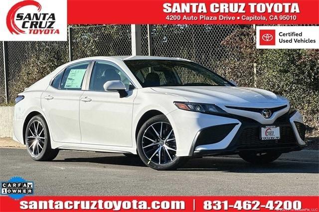 2024 toyota camry se