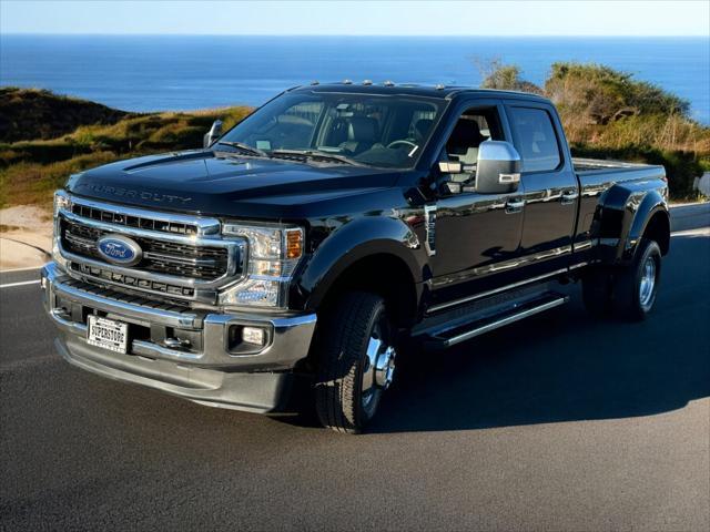 2022 ford f-350 lariat