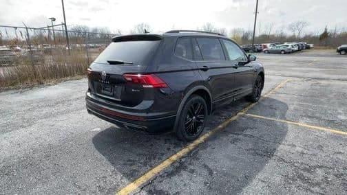 2022 volkswagen tiguan 2.0t se r-line black in rochester, new york
