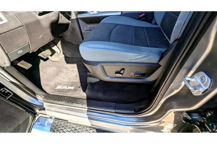 2013 ram 1500 crew cab slt pickup 4d 5 1/2 ft in nebr city, nebraska