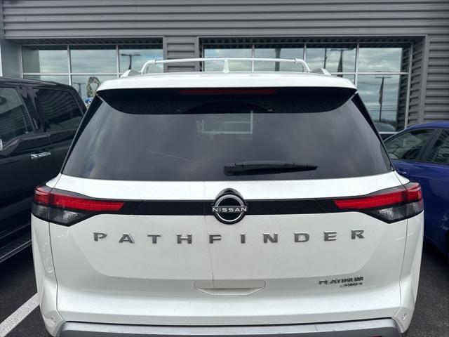 2022 nissan pathfinder platinum 4wd