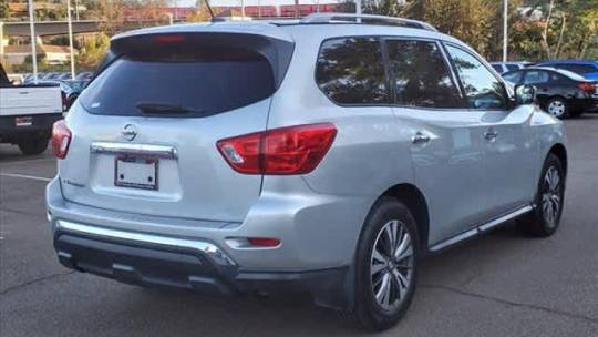 2017 Nissan Pathfinder