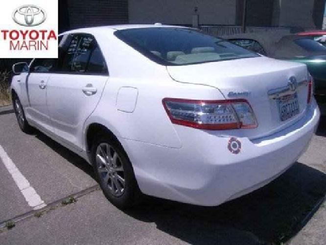 2011 toyota camry hybrid w/ nav. loaded!! in san rafael, ca