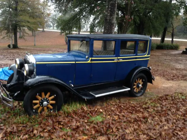 1928 pontiac four door sedan