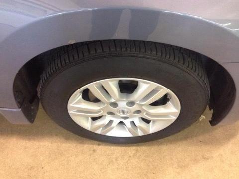 2010 nissan altima 4 door sedan for sale in grand forks, north dakota