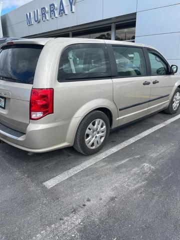 2014 dodge grand caravan avp/se