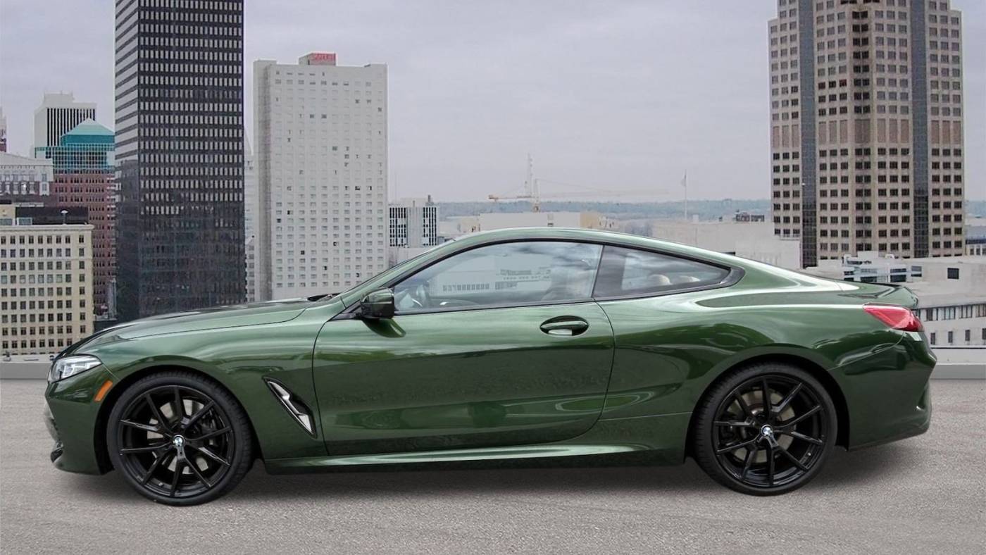 2022 bmw 8 series 840i