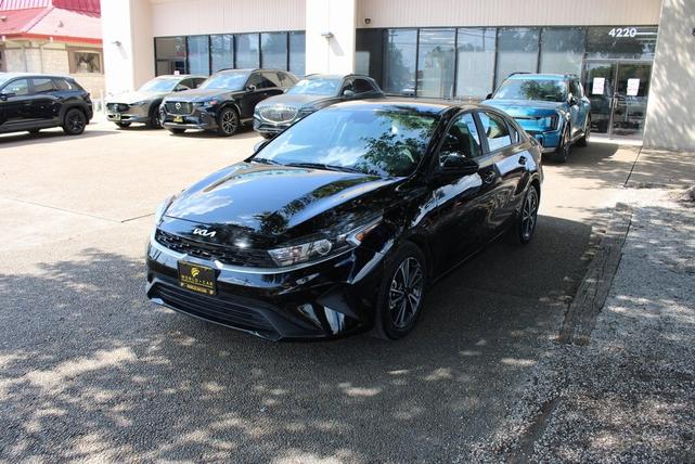 2023 kia forte lxs w/ keyless entry, bluetooth, lane assist