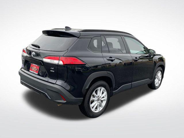 2022 toyota corolla cross le