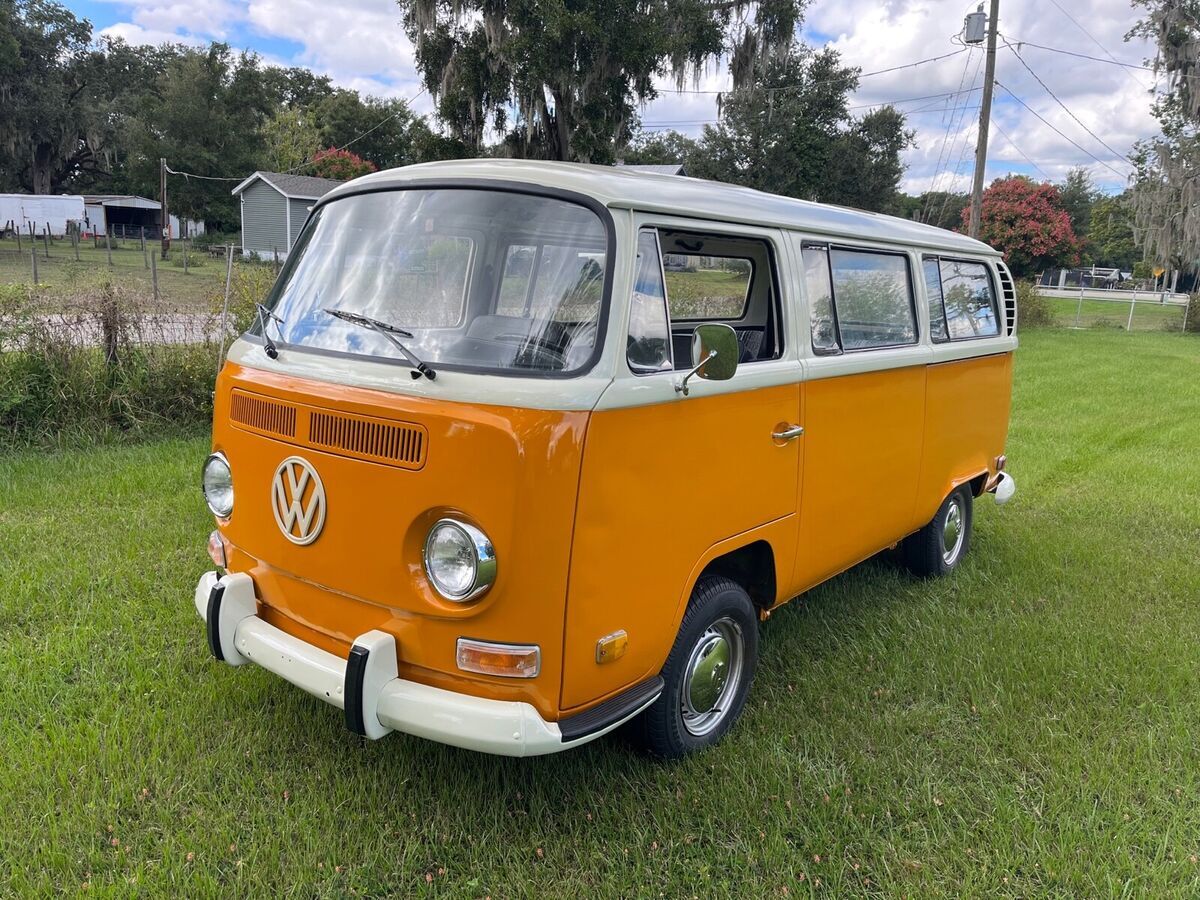 1971 volkswagen transporter yellow rwd manual bus