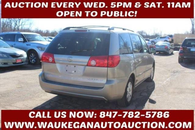 2010 toyota sienna ce