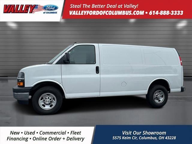 2022 chevrolet express 2500 work van