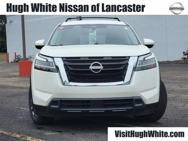 2022 nissan pathfinder sv