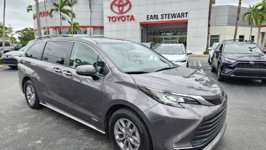 2021 Toyota Sienna