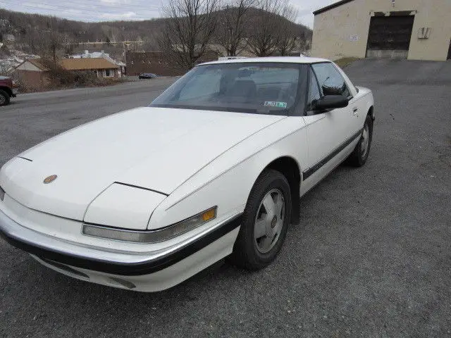 1990 buick reatta base coupe 2-door 3.8l