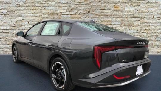 2025 Kia K4