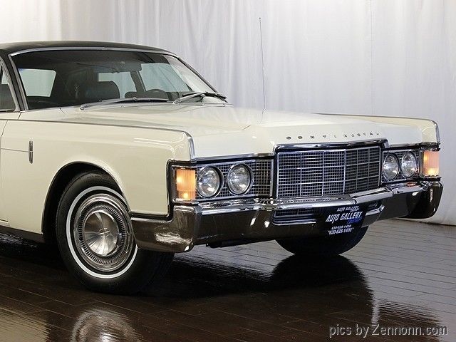 1969 lincoln continental 23,125 miles