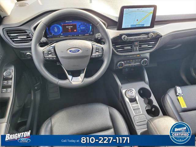 2022 ford escape sel