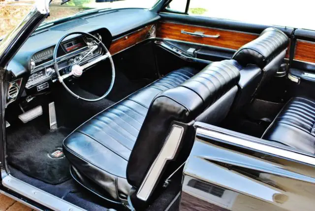 factory air conditioning beautiful paint & chrome very rare triple black wires