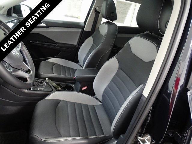 2022 volkswagen taos 1.5t sel