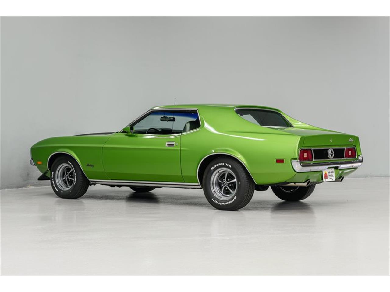 1972 ford mustang