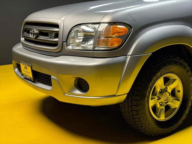2002 toyota sequoia sr5