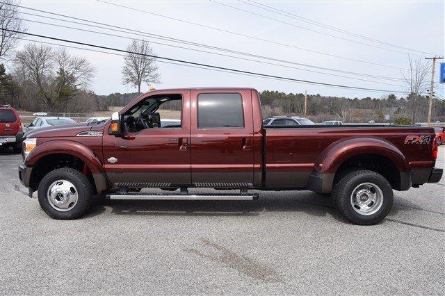 2016 ford f-350 super duty lariat 4x4 lariat 4dr crew cab 8 ft. lb drw pickup for sale in yarmouth, maine