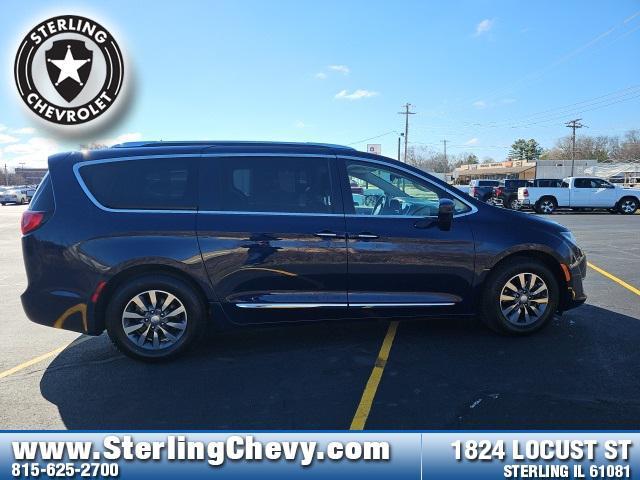 2019 chrysler pacifica touring-l plus