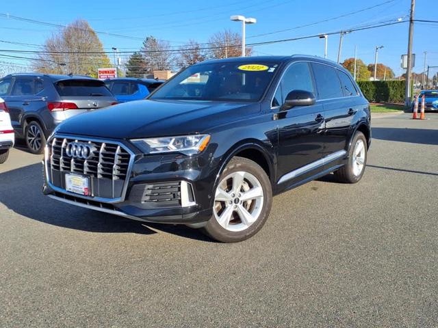 2022 audi q7 45 premium