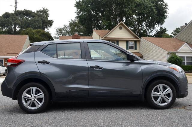 2020 nissan kicks s