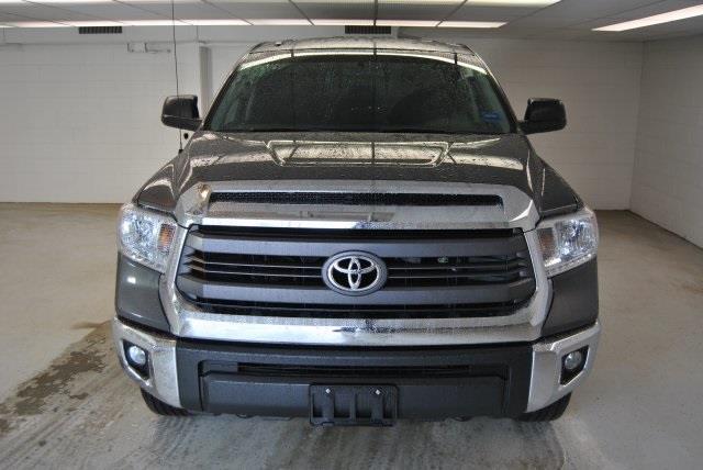 2014 toyota tundra sr 4x4 sr 4dr double cab pickup sb (5.7l v8 for sale in saco, maine