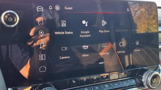 2024 GMC Canyon