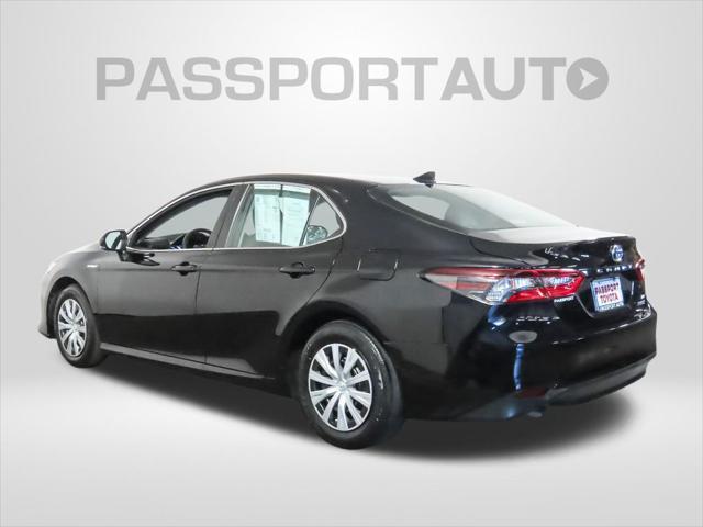 2021 toyota camry le