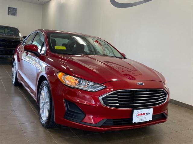 2020 ford fusion se