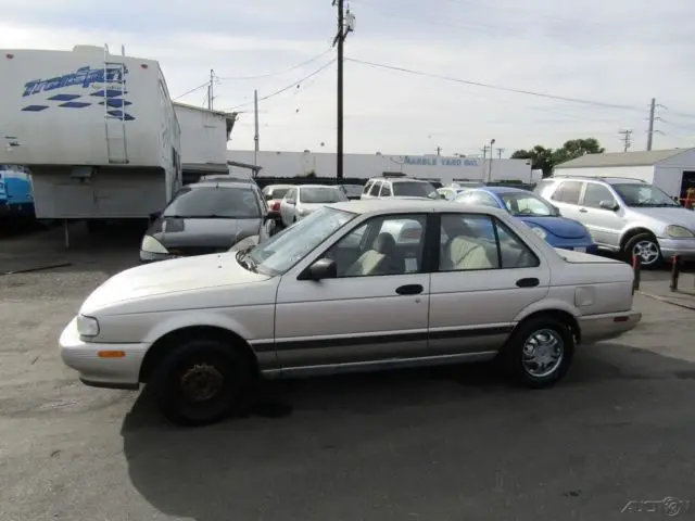 1992 nissan sentra xe used 1.6l i4 16v automatic sedan no reserve