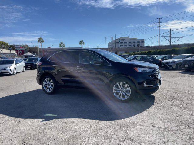 2022 ford edge titanium