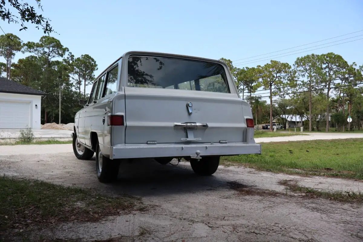 1965 jeep wagoneer 4x4 4 speed manual transmission
