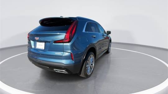 2025 Cadillac XT4