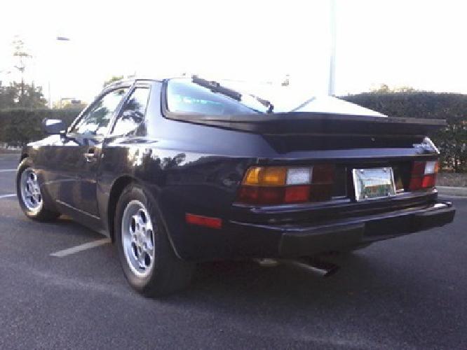 1986 porsche 944 in hurlburt field, fl