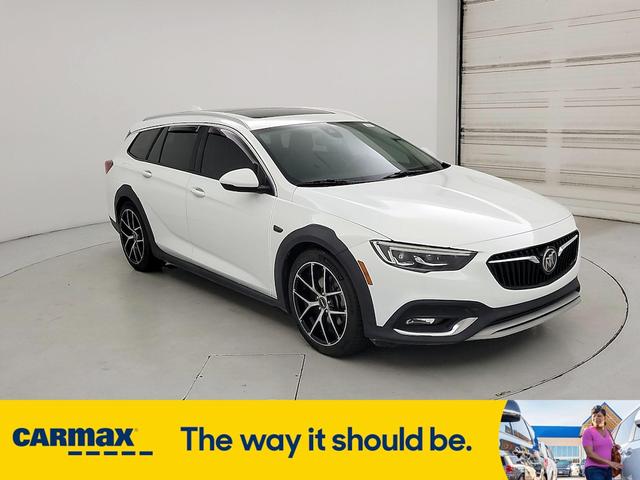 2018 buick regal tourx essence