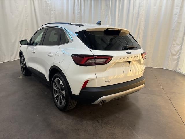 2023 ford escape platinum