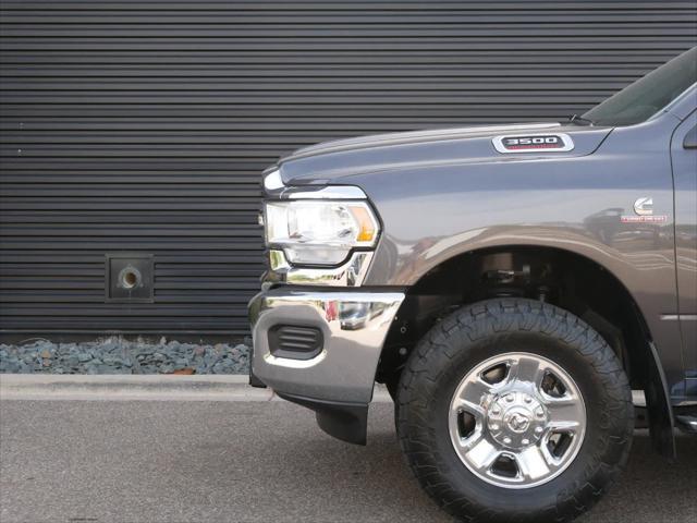 2022 ram 3500 big horn crew cab 4x4 8' box