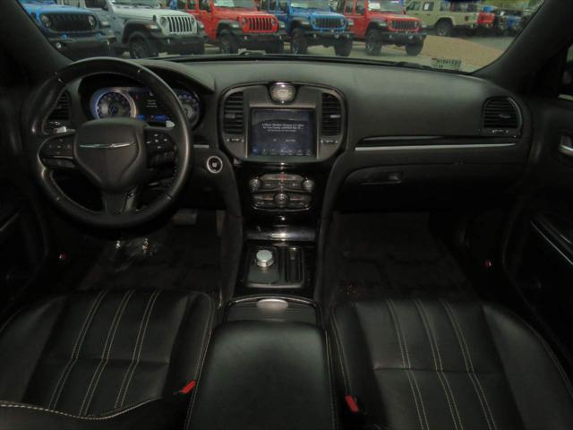 2018 chrysler 300 300s