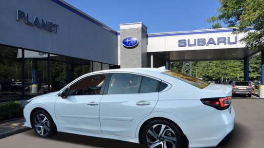 2022 subaru legacy touring xt