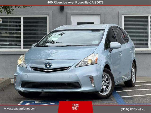 2014 toyota prius v two