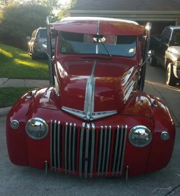 1946 ford 1/2 ton wrecker, street rod, show truck, antique, restored, 2-door
