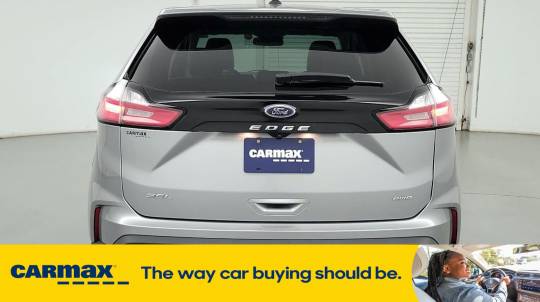 2021 Ford Edge